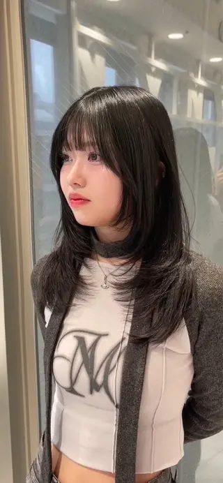 ミディアム レイヤーカット／ ハッシュカット/果恋のヘアスタイル