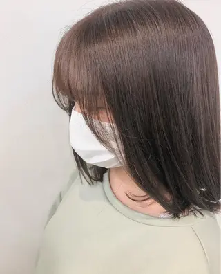 ミディアム カラー miyu✂︎Lien 上品なブリーチカラーのヘアスタイル