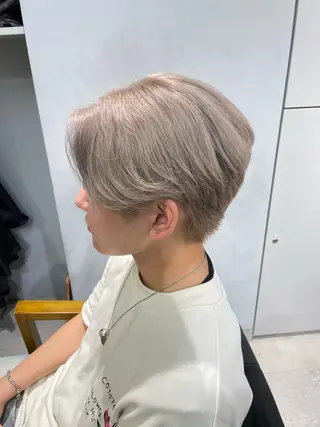 ショート カラー メンズ マエダ リョウのヘアスタイル