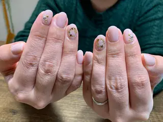 ネイル うる艶/透明感 Rirashaのネイルデザイン