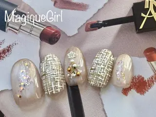 ネイル 鈴木 桃子🌷のネイルデザイン