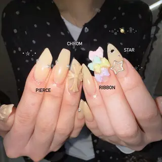 ネイル Sarina ⋆⭒˚ mavieのネイルデザイン