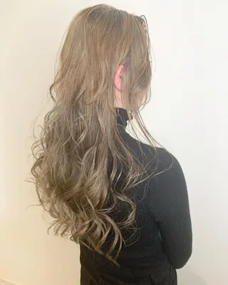 ロング BRIDGE HAIR所属・BRIDGE あきらのヘアスタイル