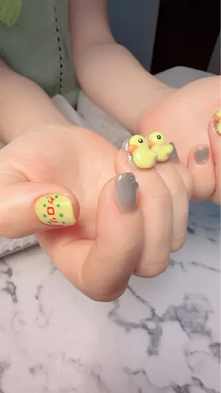 ネイル nail salon ily 武蔵新城のネイルデザイン