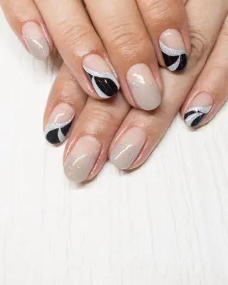 ネイル rokunana 佐野のネイルデザイン