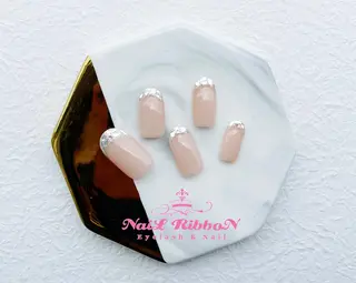 ネイル ネイルリボン 受付スタッフのネイルデザイン