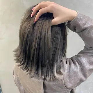 ミディアム kai .のヘアスタイル