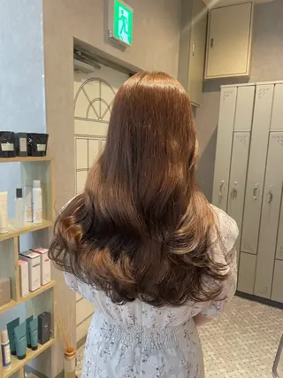 ロング 女性スタイリスト専門サロン Zina 天神西通り所属・艶髪韓国ヘア MANAMI🎀のヘアスタイル