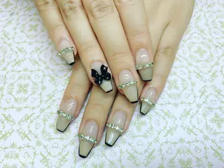 ネイル Piacere所属・Piacere 絵美のネイルデザイン