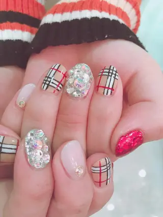 ネイル ネイルサロン トゥルースのネイルデザイン