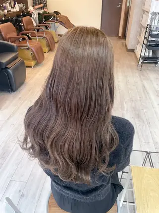 ロング カラー イワタ マハ/ minim hairのヘアスタイル