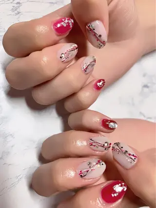 ネイル 菅野 愛花のネイルデザイン