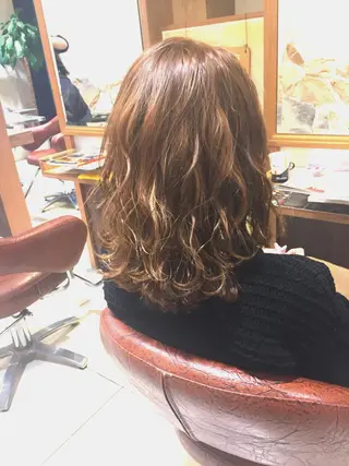 セミロング カラー 【ディレクター 🧸🤍田澤　唯那】のヘアスタイル