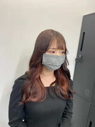 セミロング sunc所属・梅田l大人韓国ヘア レイヤー×艶カラーのヘアスタイル