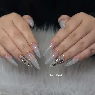 ネイル HIN NAILのネイルデザイン