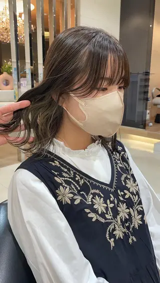 ミディアム 【髪風船】上大岡店所属・齋藤 尋真のヘアスタイル