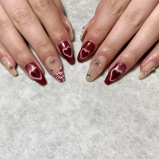 ネイル total salon fu-a'[フーア]所属・佐藤 芽衣のネイルデザイン