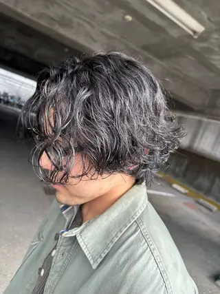 ミディアム 海外風パーマ 健人のヘアスタイル