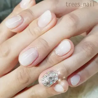 ネイル trees_ nailのネイルデザイン