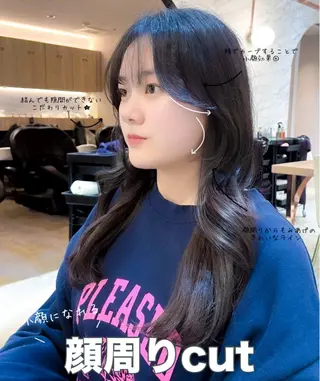 ロング カラー 透明感カラー／韓国 レイヤーmomokaのヘアスタイル