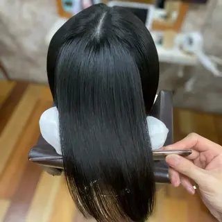 ミディアム YELLOW CORN 金沢文庫所属・【金沢文庫4分】髪質 改善/縮毛矯正アラタのヘアスタイル