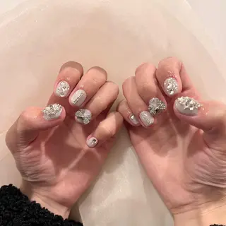 ネイル 黒葛原 めぐみのネイルデザイン