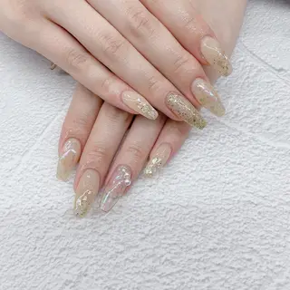 ネイル さくら所属・Nailist Risaのネイルデザイン