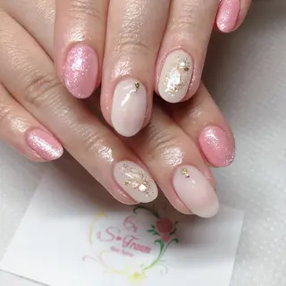 ネイル Nail Salon S-Traum所属・Nail Salon S-Traumのネイルデザイン