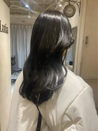 ロング カラー パーマ ヘアアレンジ youres hair東新宿店所属・新宿⌇韓国風ヘア ⌇透明感カラーのヘアスタイル