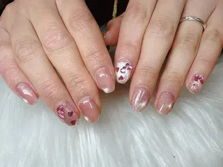 ネイル ECLAT エクラ所属・寺山 千鶴のネイルデザイン