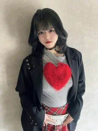 カラー nehus nagaoka所属・🖤複雑履歴ブリーチ Mizuki 🖤のヘアスタイル