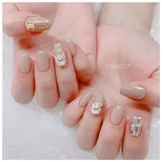 ネイル ＶＩＶＩ nailsalonのネイルデザイン