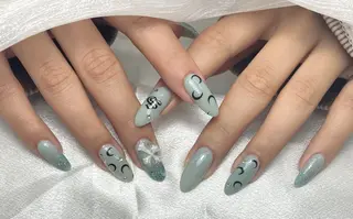 ネイル 夏 目のネイルデザイン