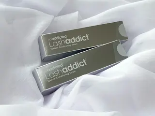 eyelash&eyebrow  SHARME みなとみらい所属・スズキ チカのマツエク・マツパデザイン