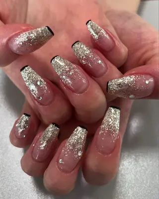 ネイル AZNAIL matsudaのネイルデザイン