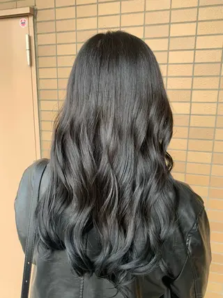 ロング カラー ヒヨシ ルナのヘアスタイル
