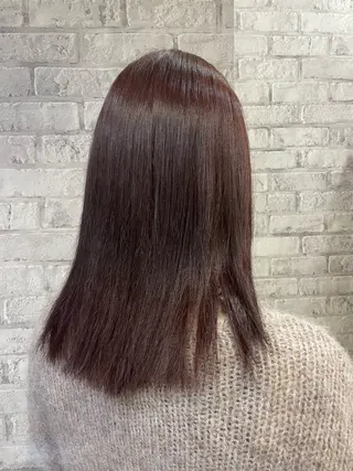 セミロング カラー 本村 希樹のヘアスタイル