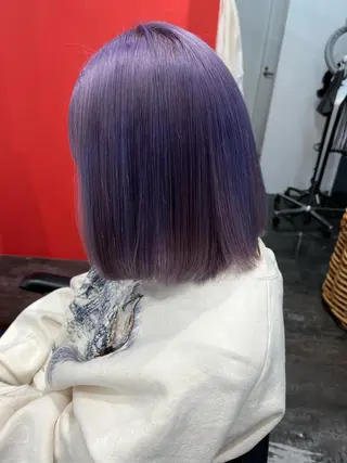 ミディアム カラー LOMARLIE JURIAのヘアスタイル