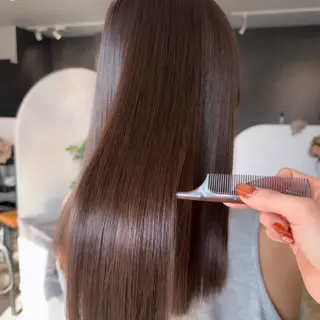 ロング 吉田 葉音のヘアスタイル