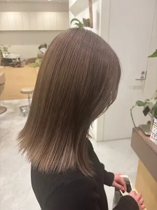 ミディアム カラー rion🪽 /wカラー・縮毛矯正のヘアスタイル