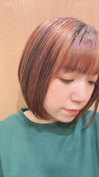 ショート カラー 小島 千夏のヘアスタイル