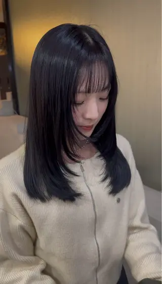 ミディアム 渡澤 ななみのヘアスタイル