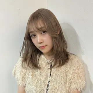 セミロング 透明感ワンカラー梅田 ダブルカラー/川上のヘアスタイル