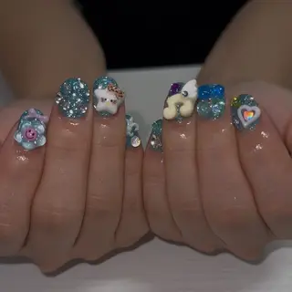 ネイル Sarina ⋆⭒˚ mavieのネイルデザイン