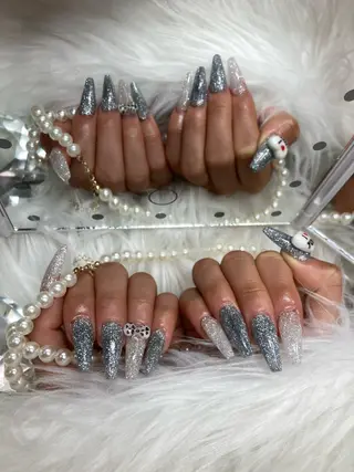 ネイル nailALBA 安蒜良彰のネイルデザイン
