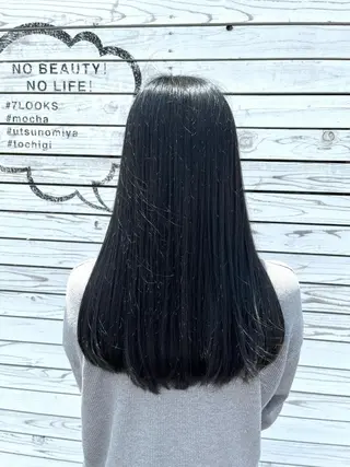 カラー 伊藤 由妃乃のヘアスタイル