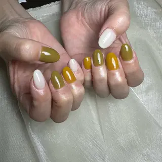 ネイル repos~ルポ~所属・里見 麗のネイルデザイン