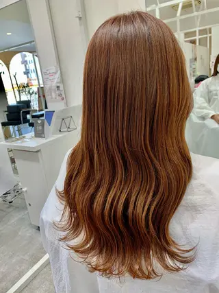 ロング Adachi Fujikoのヘアスタイル