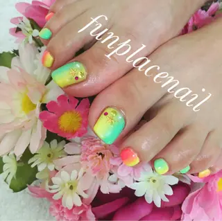 ショート ミディアム セミロング ロング カラー パーマ ヘアアレンジ メンズ キッズ ネイル まつエク nail salon＆school felice所属・フェリーチェ瑞江店 新山のネイルデザイン