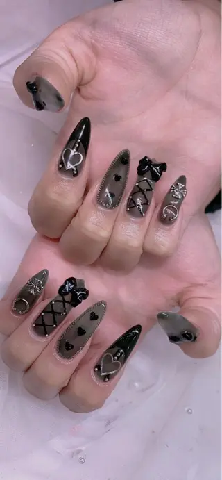 ネイル エムズ ハヤシのネイルデザイン